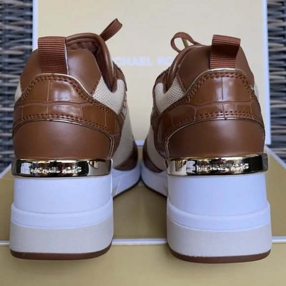 Michael Kors Crista Trainer Two Tone Canvas WMNS - Picture 14 of 16